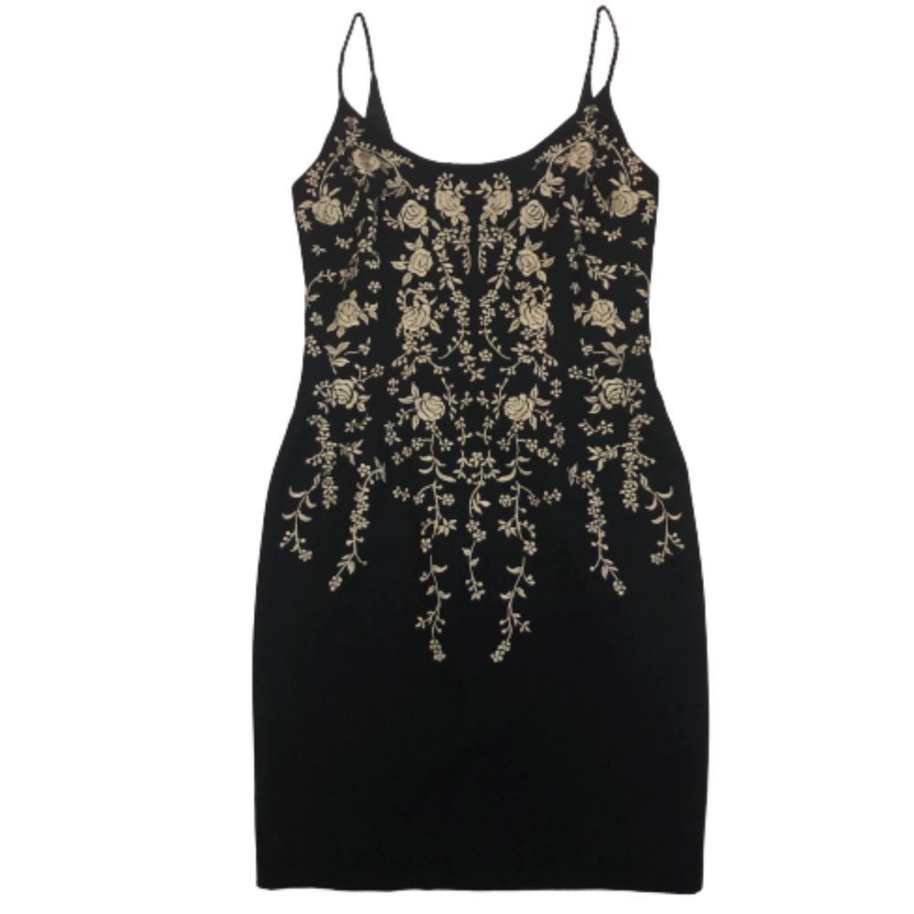 Maggy London • Embroidered Floral Dress